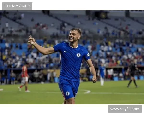 霍尔称对抗顶级球员让我更强大 霍尔称对抗顶级球员让我更强大